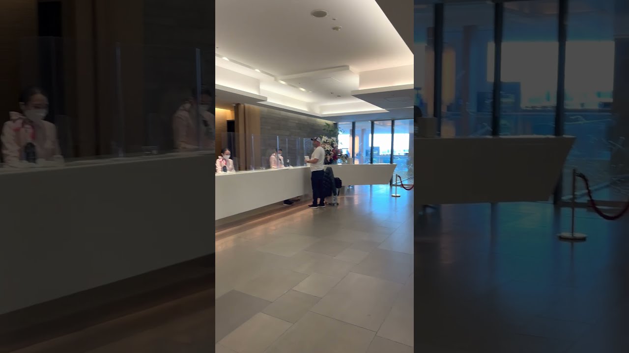 Japan Airlines JAL Sakura Lounge (2nd Floor) thumbnail