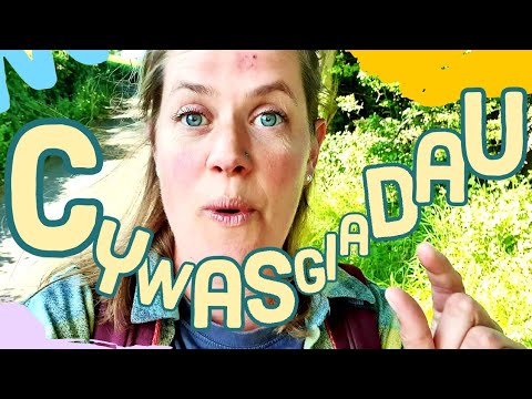 Dysgu Cymraeg - cywasgiadau 👉🏽👈🏽(Sylfaen+) Welsh vlog for learners | Galés con Marian