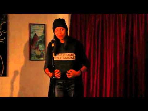 Wynter White Gold Sunday Show Live