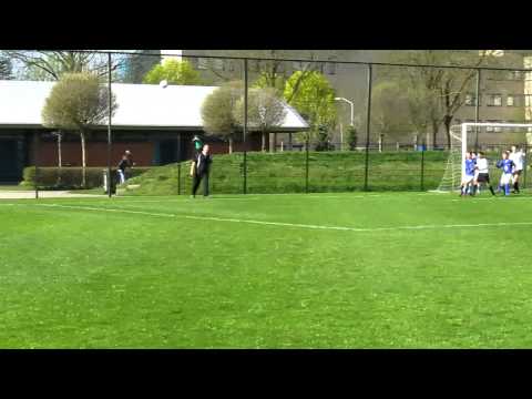 1ste minuut:corner Jordi,kopbal Samir 1-0 tegen Haarsteeg D1.MOV