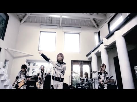 vistlip『STRAWBERRY BUTTERFLY』Music Video