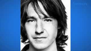 Handsome Older Actors When They Were Young