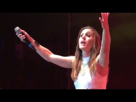 download lagu mp3 mp4 Soledad Pastorutti Odiame, download lagu Soledad Pastorutti Odiame gratis, unduh video klip Soledad Pastorutti Odiame