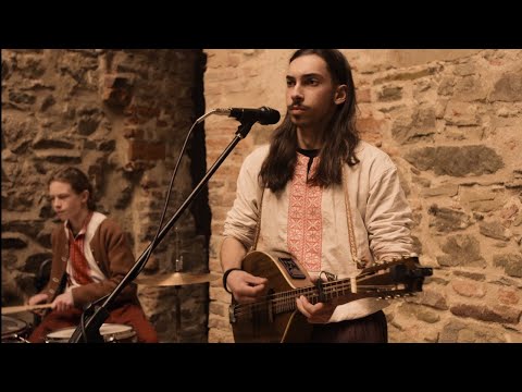 Podpořte hudební duo Hajde