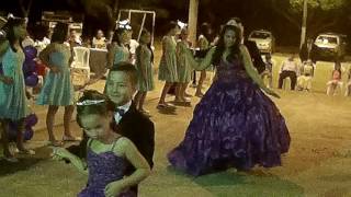 Danza quinceañera si existe - Evaluna Montaner