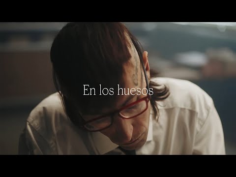 Walls, Costa - En los huesos (Visualizer)