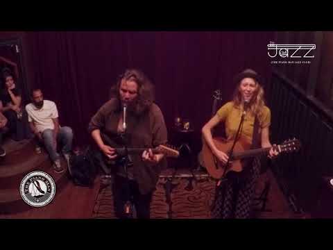 Dan Howls - Queen Of Harlem (17th September 2017 - Delhi)