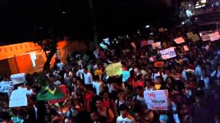 preview picture of video 'Manifestação em Campos dos Goytacazes - RJ (20/06/2013) #hinonacional #ogiganteacordou #vemprarua'
