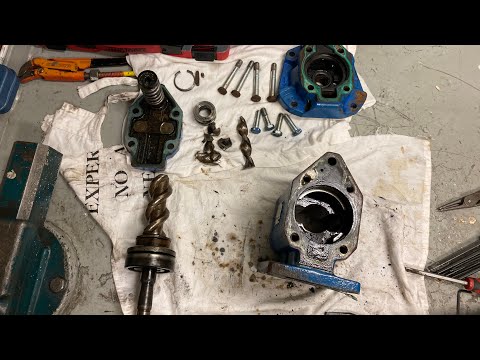 ALLWEILER THREE SCREW PUMP DISASSEMBLY