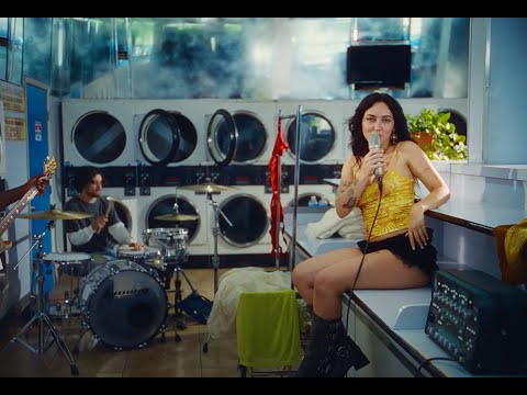 Cil - forgot to be my lover (Live Video)