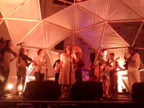 TradInEtno 2013 - Sedna baba da večera