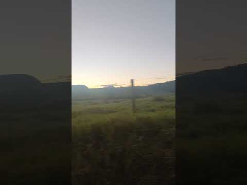 o entardecer perto da vereda sul da Bahia