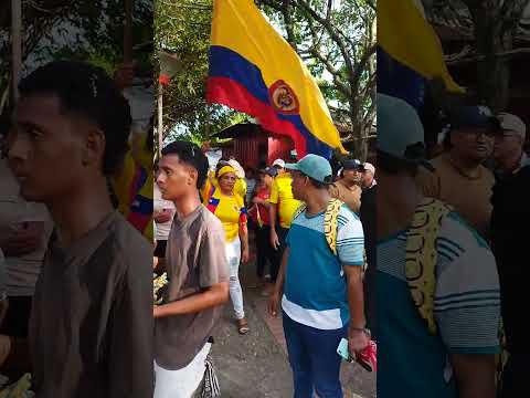 Firme con el Arranca Teta Pinillos Bolivar Colombia 1197