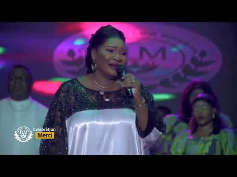 L'OR MBONGO PESA NGA MAKAS (CONCERT MERCI / VILLAGE CHEZ NTEMBA)