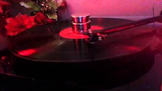 Burl Ives - Holly Jolly Christmas / Perry Como - It's Beginning to Look like Christmas
