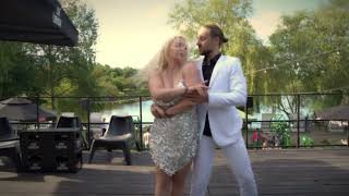 Pure Evelin &quot;No Pretendo&quot; (Gloria Estefan Cover)