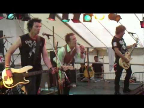 SEX PISTOLS EXPERIENCE - NEW YORK & HOLIDAYS IN THE SUN  - GUILFEST - GUILDFORD - 17.7.2011