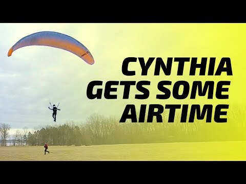 S2E1: Cynthia gets some airtime on the Apco Lift 2 EZ