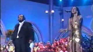 Monica Naranjo y Pavarotti-Agnus Dei (Pavarotti &amp; Friends)