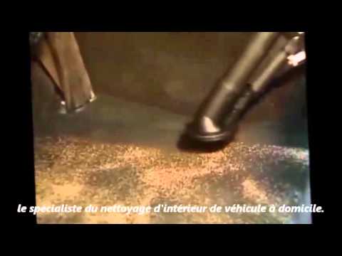 comment nettoyer vomi dans voiture