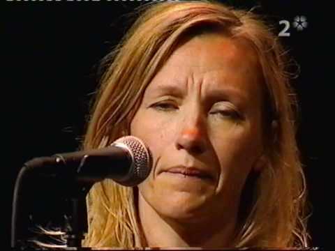 Ebba Forsberg & MIkael Wiehe - Adjö, Angelina