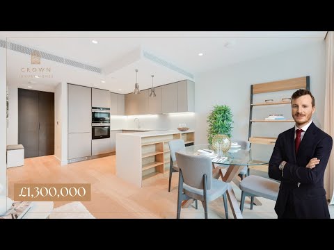 Inside this £1.3 Million Apartment Overlooking the Paddington Canal!