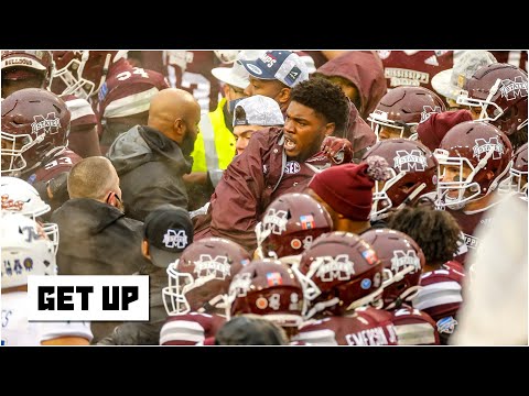 對塔爾薩-密西西比州立大學鬥毆事件的反應。保羅-芬尼鮑姆稱這是 "非常可恥的"｜起來吧。 (Reacting to the Tulsa-Mississippi State brawl: Paul Finebaum calls it 'utterly disgraceful' | Get Up)