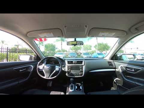 2017 Nissan Altima S Interior
