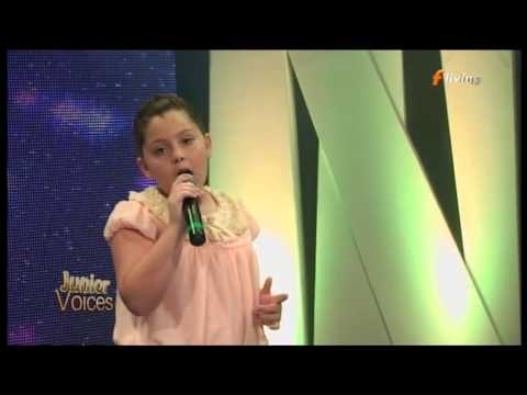 Junior Voices 2015 Final - Kelsey Attard - Un Amico E Cosi