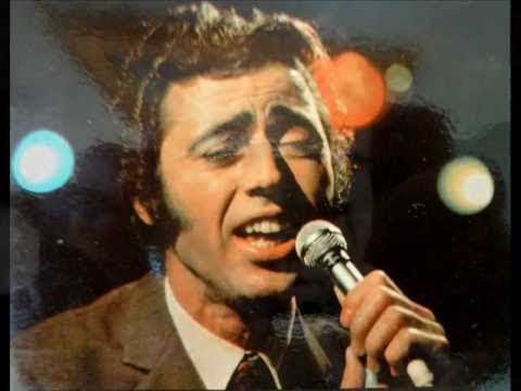 Video thumbnail for Άπονη Καρδιά (Aponi Kardia)