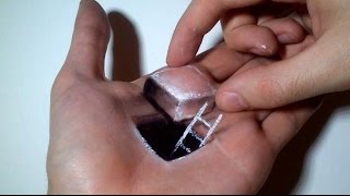 Hand Art 3D : Hole and A Scale Drawing