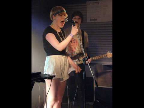 Le Corps Mince De Françoise "we are cannibals"