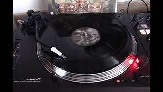 Pirates Of The Caribbean - He's A Pirate ( Tiësto Remix )