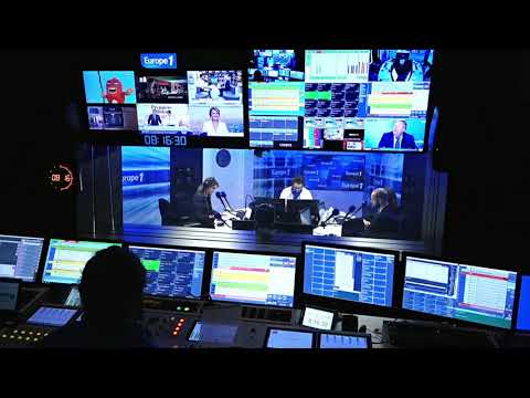 Caroline Vigneaux croque la pomme