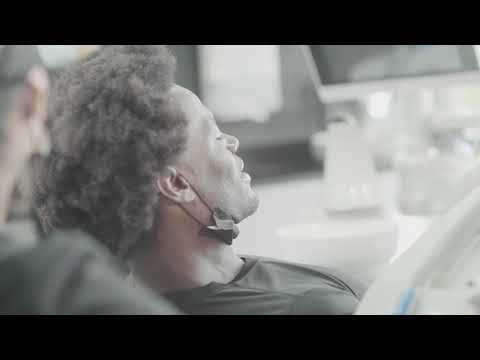 UN PACIENTE EXTRANJERO VIVIENDO LA EXPERIENCIA EN FROSS