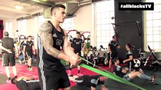 All Blacks hit the gym in Cardiff