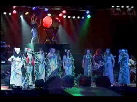 Mediæval Bæbes - Dringo Bell (live)