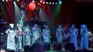 Mediæval Bæbes - Dringo Bell (live)