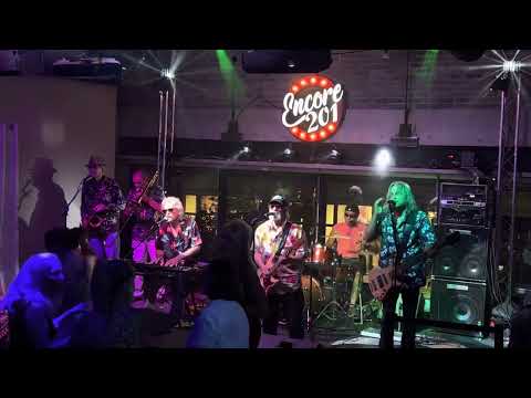 Clip of the Fabulous Horndogs at Encore 201. /17/2022