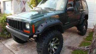preview picture of video 'Jeep Cherokee XJ 2000 transformation part 1 it continued'