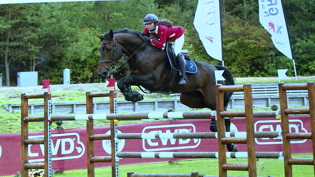 Edition du 30 janvier: Portrait de Nina Mallevaey, jeune championne