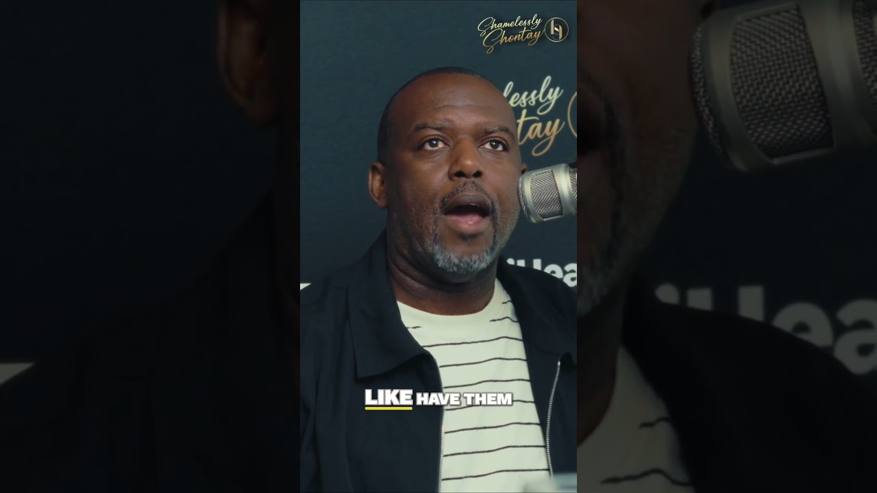 Would you date someone who doesn't have a passport? #podcast #podcastclips #passport #dating