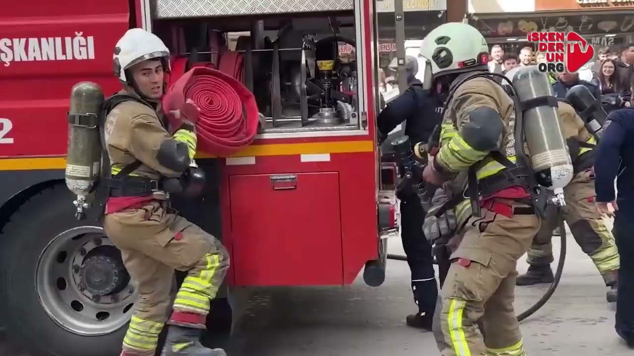 İskenderun kent merkezinde Oyuncakçı Yangını…