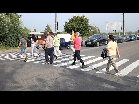 Як і чому перекривали дорогу на Коновальця обурені мешканці Опришівців. ВІДЕОСЮЖЕТ