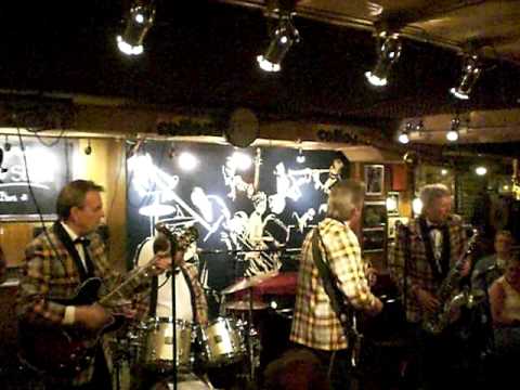 Shake Rattle and Roll - Franny and the Fireballs LIVE im Cotton Club - Hamburg im Juni 2010