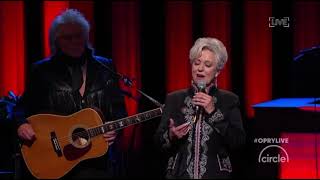 Connie Smith - Heart We Did All That We Could - Grand Ole Opry June 26, 2021