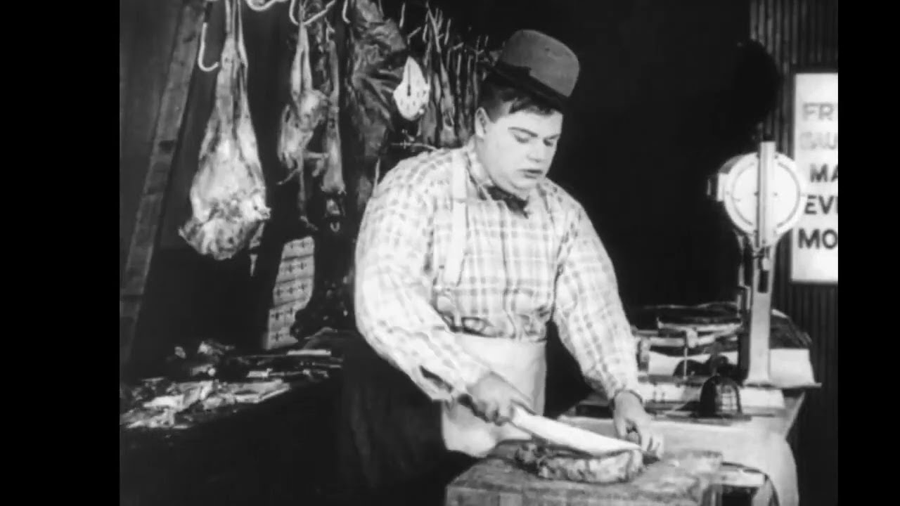 Miniature de la vidéo The Butcher Boy (1917) Roscoe "Fatty" Arbuckle, Buster Keaton, Al St. John, Alice Lake du film Fatty boucher