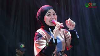 Download lagu Ikan Dalam Kolam Selvi Anggraeni Cipt Husein Bawaf... mp3