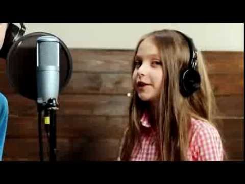 Ukraynalı öğrencilerden Türkçe Olimpiyatları şarkısı Yeni Bir Dünya Dinle
