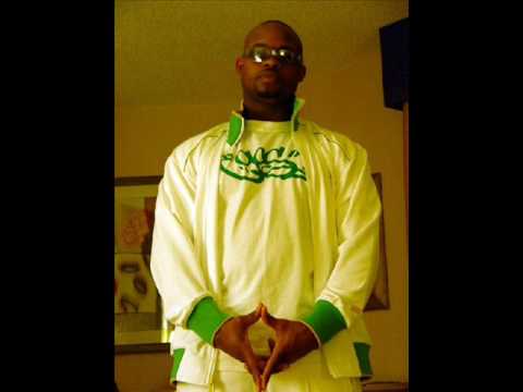 DJ Devize @ Bassmans B Day Bash 2008  with MC Biggie & MC Bassman Part 3